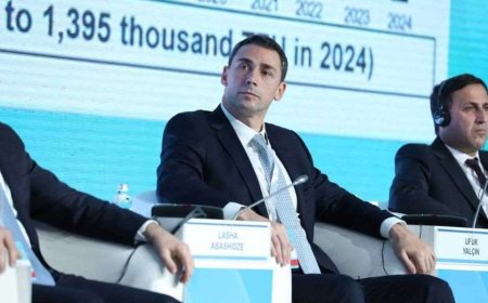 ლაშა აბაშიძე: რკინიგზის მოდერნიზაციის პროექტის დასრულება ხელს შეუწყობს „შუა დერეფნის“ მარშრუტზე გამავალი სატრანზიტო ტვირთების მოცულობების გაზრდას და მიწოდების ვადების შემცირებას