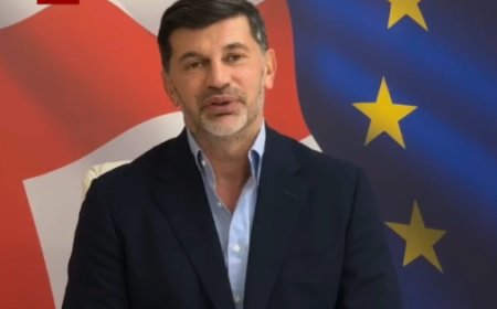 კახა კალაძე ვიდეომიმართვას ავრცელებს - "12 ნოემბრიდან, ყოველ ოთხშაბათს მოსახლეობასთან შეხვედრები მექნება" (ვიდეო)