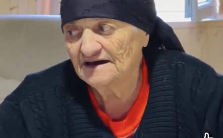 ვიდეო, რომელსაც ემოციების გარეშე ვერ უყურებთ 🥹❤ ამღერებული გივიკო დიდიას ბებო (ვიდეო)