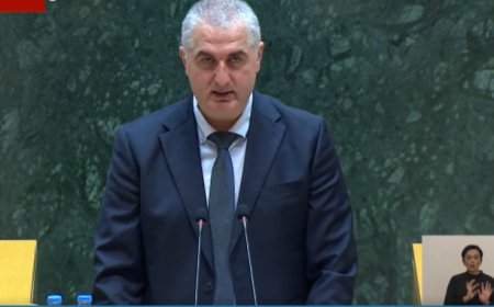 "იზრდება პენსია, ასევე, გათვალისწინებულია სოციალური გასაცემლების და ხელფასების ზრდაც"  ცნობილია, ვინ რამდენი ლარით მეტს მიიღებს იანვრიდან?