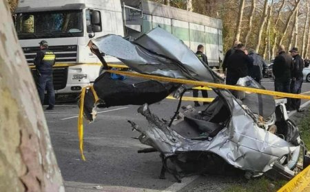 ძალიან მზიმე ავარია მოხდაა ფოტში,  ავარიას 22 წლის ახალგაზრდა ემსხვერპლა, ცნობილია ვინ არის გარდაცვლილი,  ვრცელდება ვიდეო კადრები (ვიდეო)