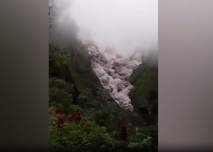 ვრცელდება მძიმე კადრები სად მოხდა ??  ვიდეო ადგილობრივებმა გადაიღეს და სოციალურ ქსელში გაავრცელეს (ვიდეო)