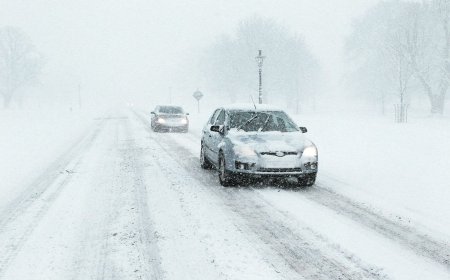 „სასწრაფოდ: რუკები გაწითლდა – რამდენიმე საათში ‘თოვლის ბომბი’ დაატყდებათ, სინოპტიკოსები მოსახლეობას აფრთხილებენ!“