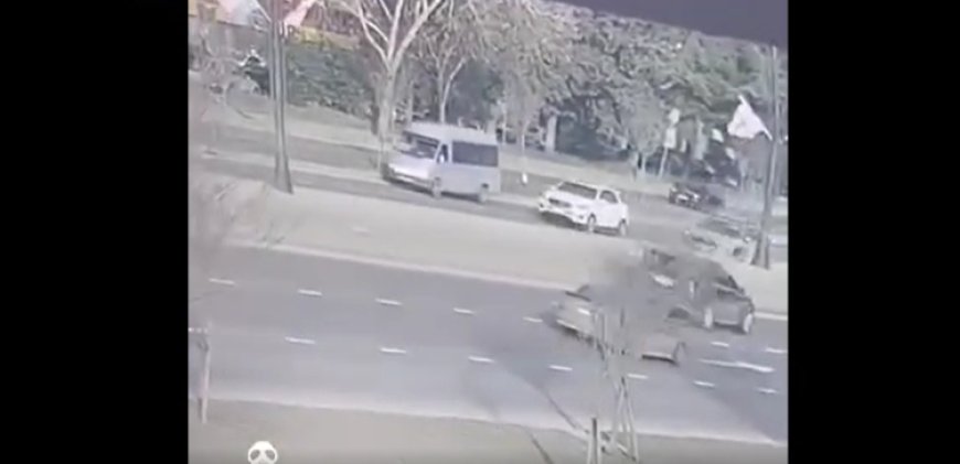 ახლახანს ვაიმეე რამხელა ტრაგედიაა ვიდეო შეიცავს მძიმე კადრებს - ავტოსაგზაო შემთხვევა კახეთის გზატკეცილზე მოხდა, ვრცელდება კადრები (ვიდეო)